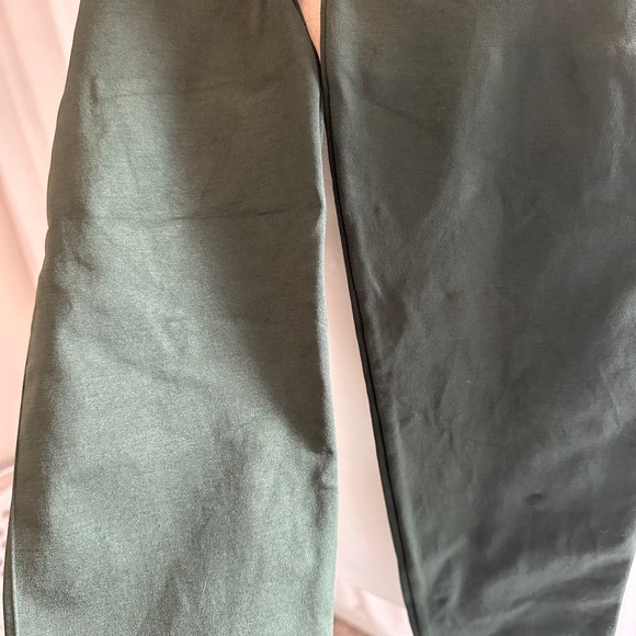 BLANQI Everyday Seamless Green Leggings New Without Tags Size Large - Picture 4 of 6
